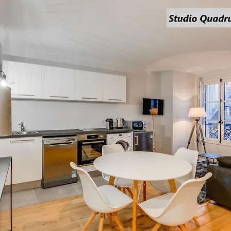 Aparthotel De L'oncle Louis Versailles