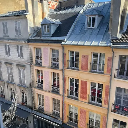De L'oncle Louis Aparthotel Versailles