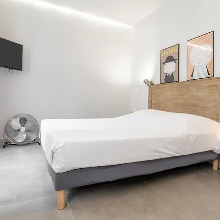 Aparthotel De L'oncle Louis 3*