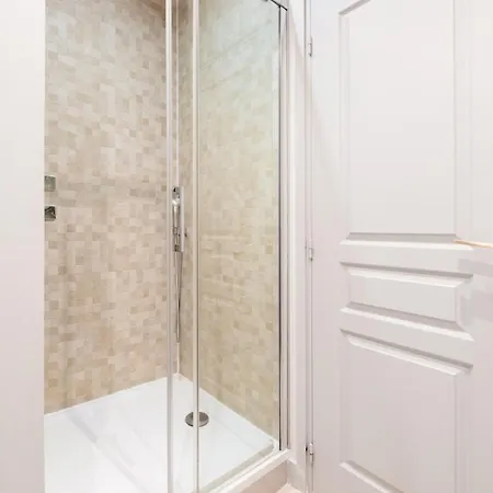 Apart-hotel De L'oncle Louis 3*