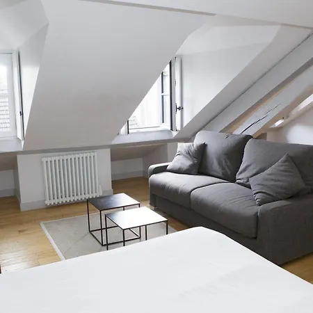 De L'oncle Louis 3*