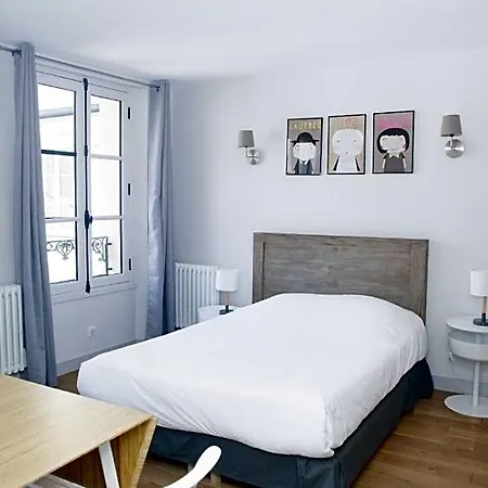 De L'oncle Louis 3*