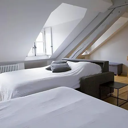 De L'oncle Louis 3* Versailles