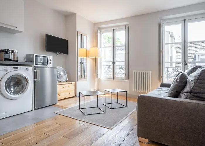 De L'oncle Louis 3* Versalles