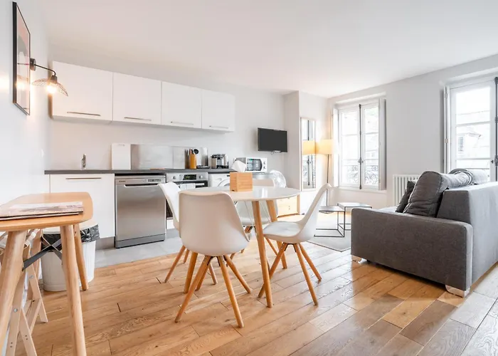 Apartahotel De L'oncle Louis