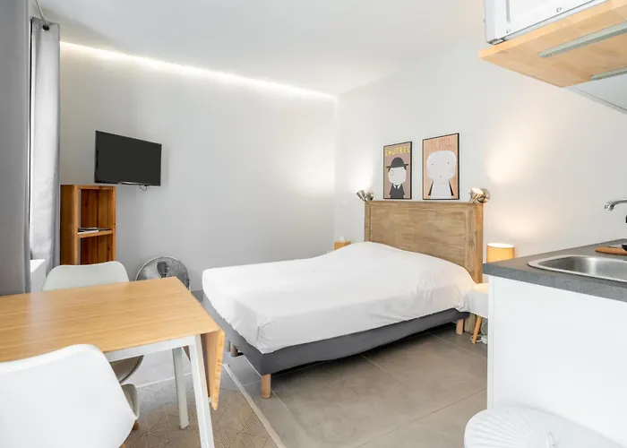 Ξενοδοχείο με διαμερίσματα De L'oncle Louis